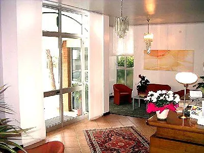 Hotel Art 3*